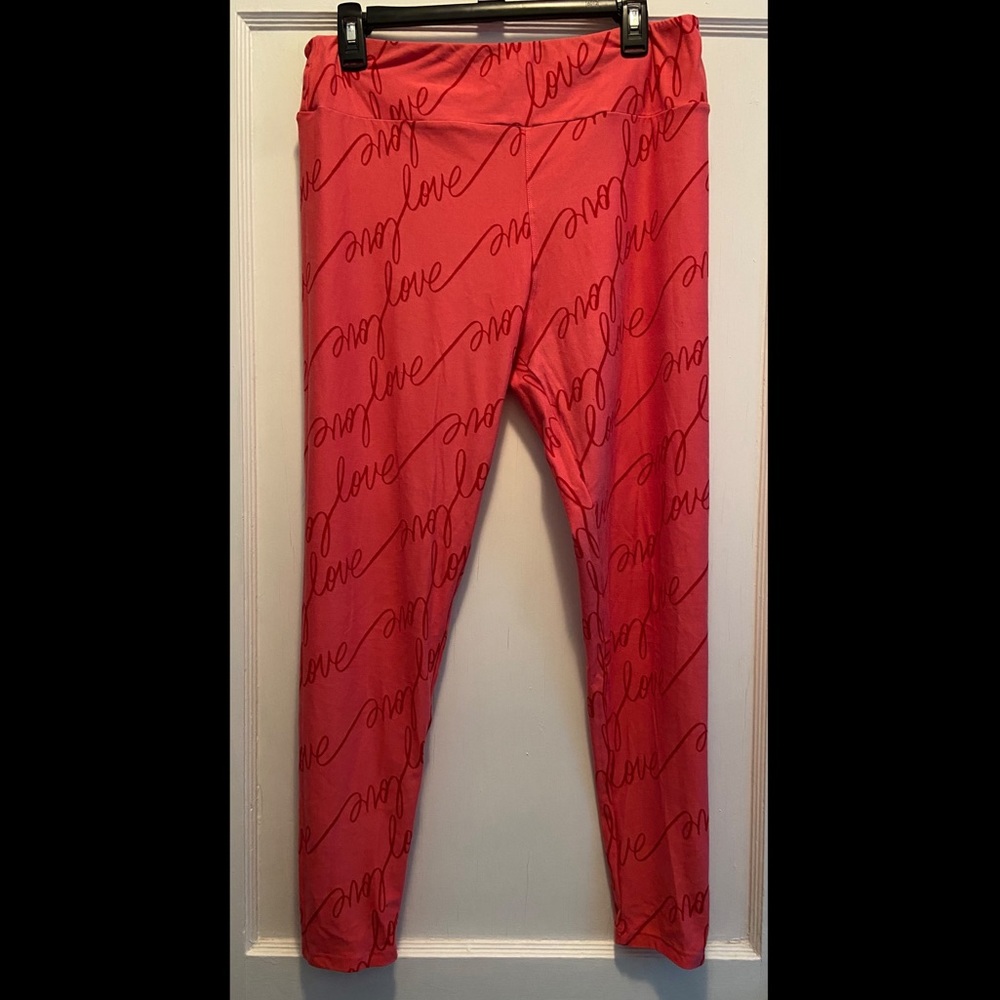 Lularoe Pink Love Leggings